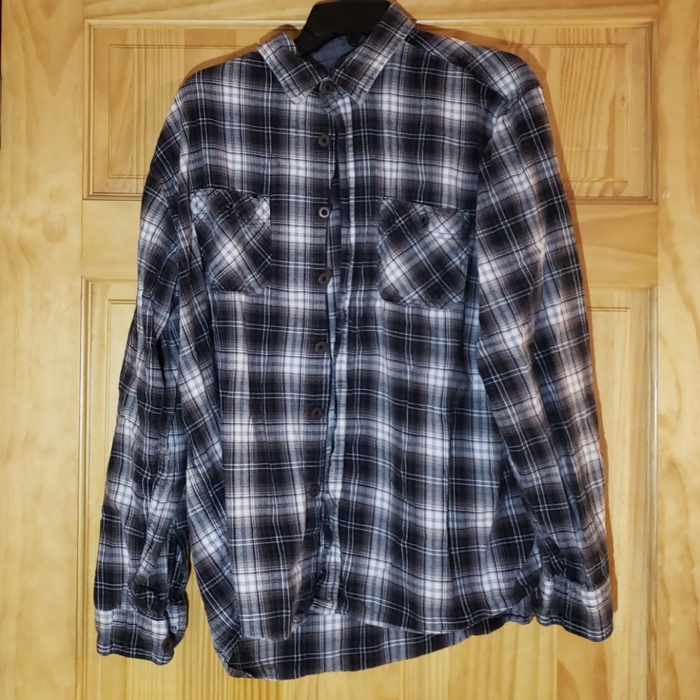 Mens XL Wrangler Flannel button down